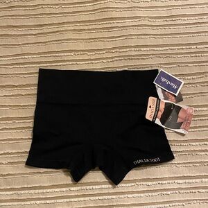 NWT Thalia Sodi black boyshort shapewear